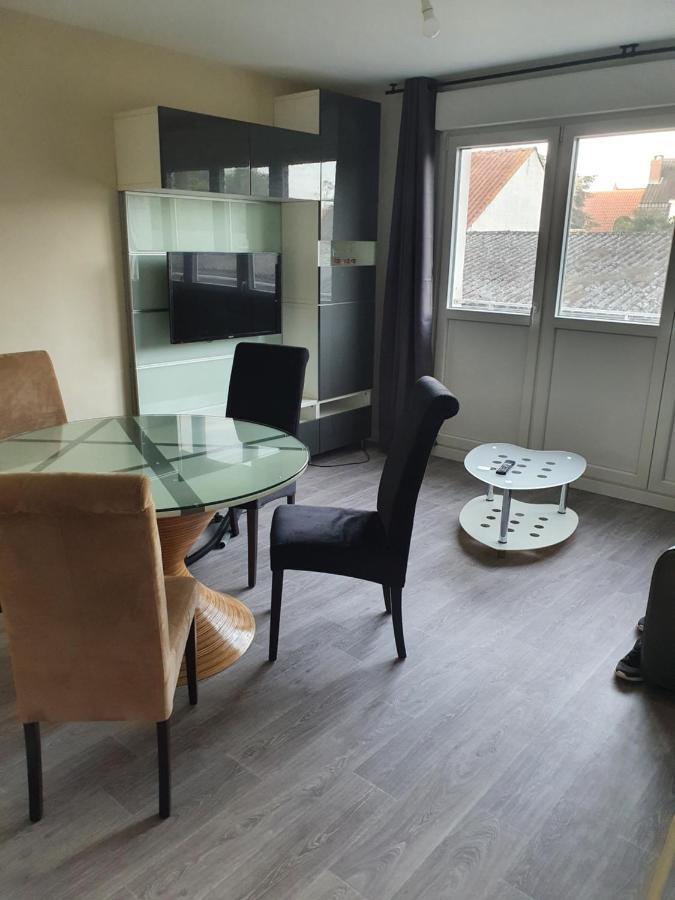 Appartement 2 Chambres, Proximite Plage, Commerces Et Centre Ville 敦刻尔克 外观 照片